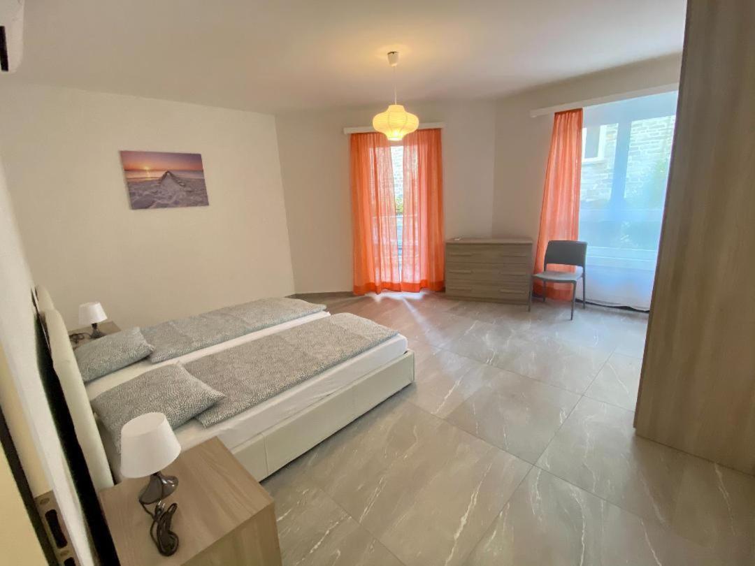 Appartamento Lungolago Locarno Exterior foto